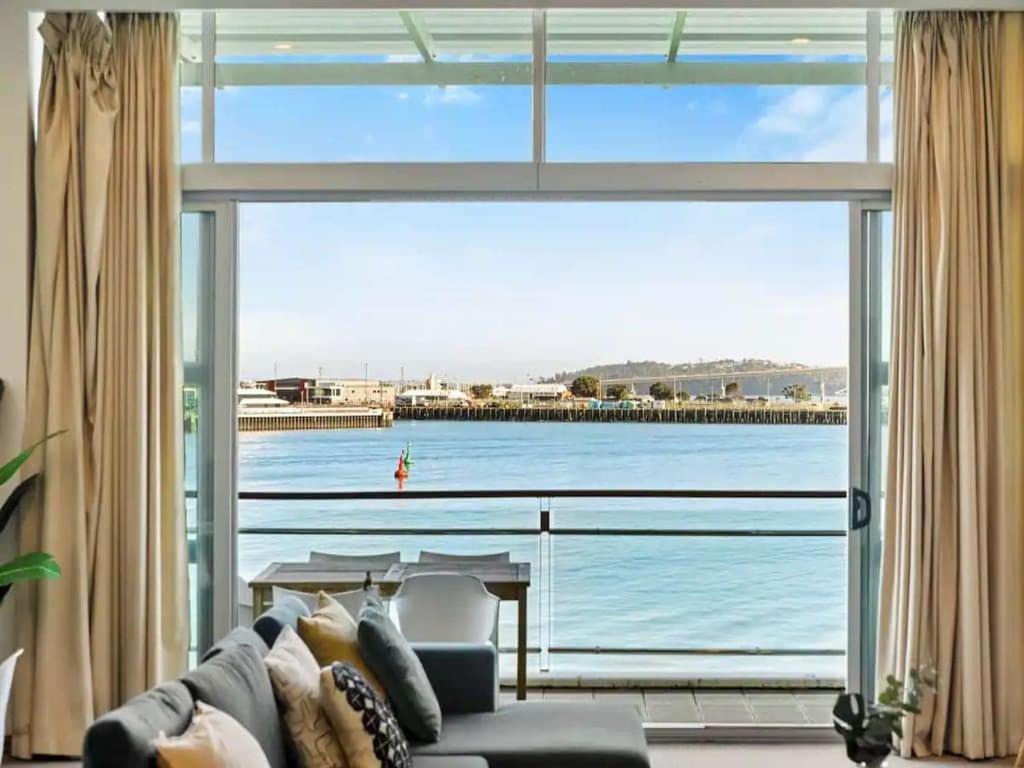 Relaxing Sea Wharf View Apartment Окленд Экстерьер фото
